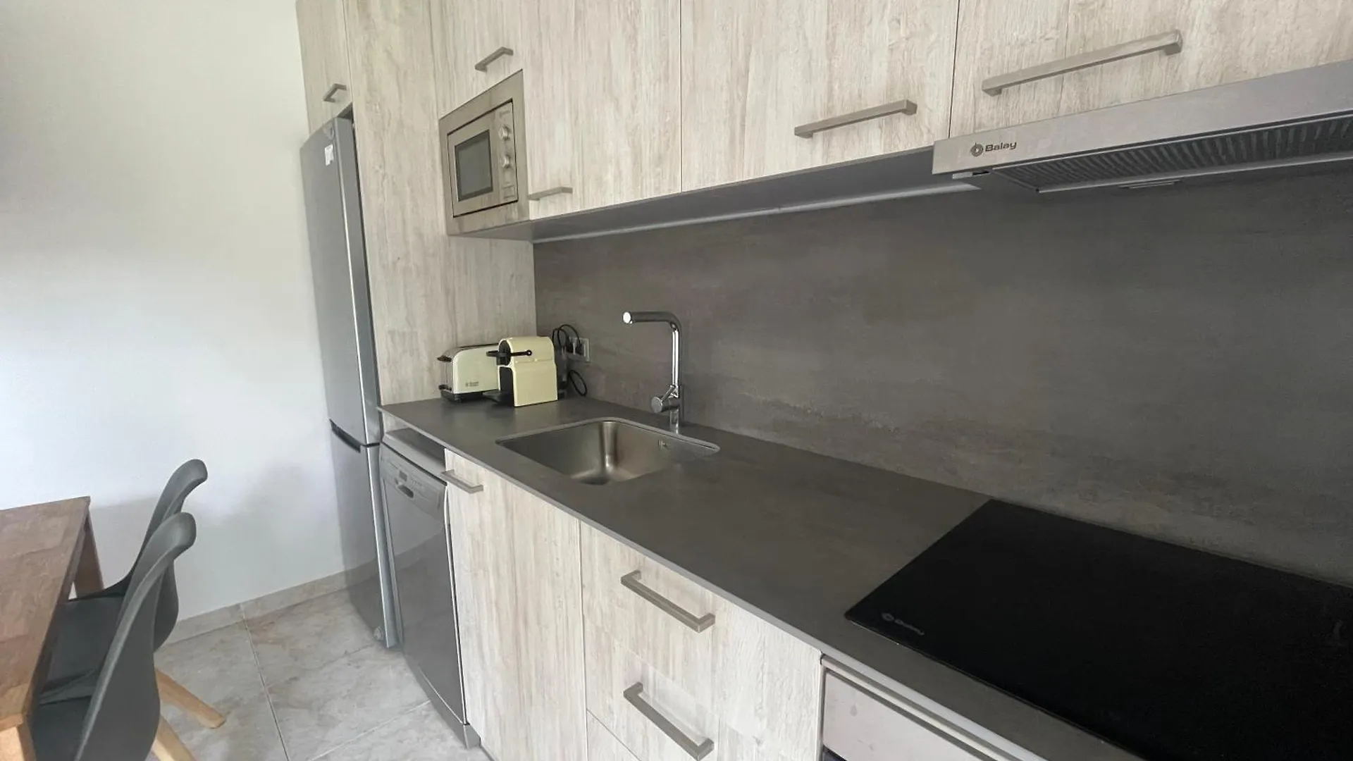 Apartamento Tranquilo A Pocos Minutos Del Mar Bufaganas Apartment