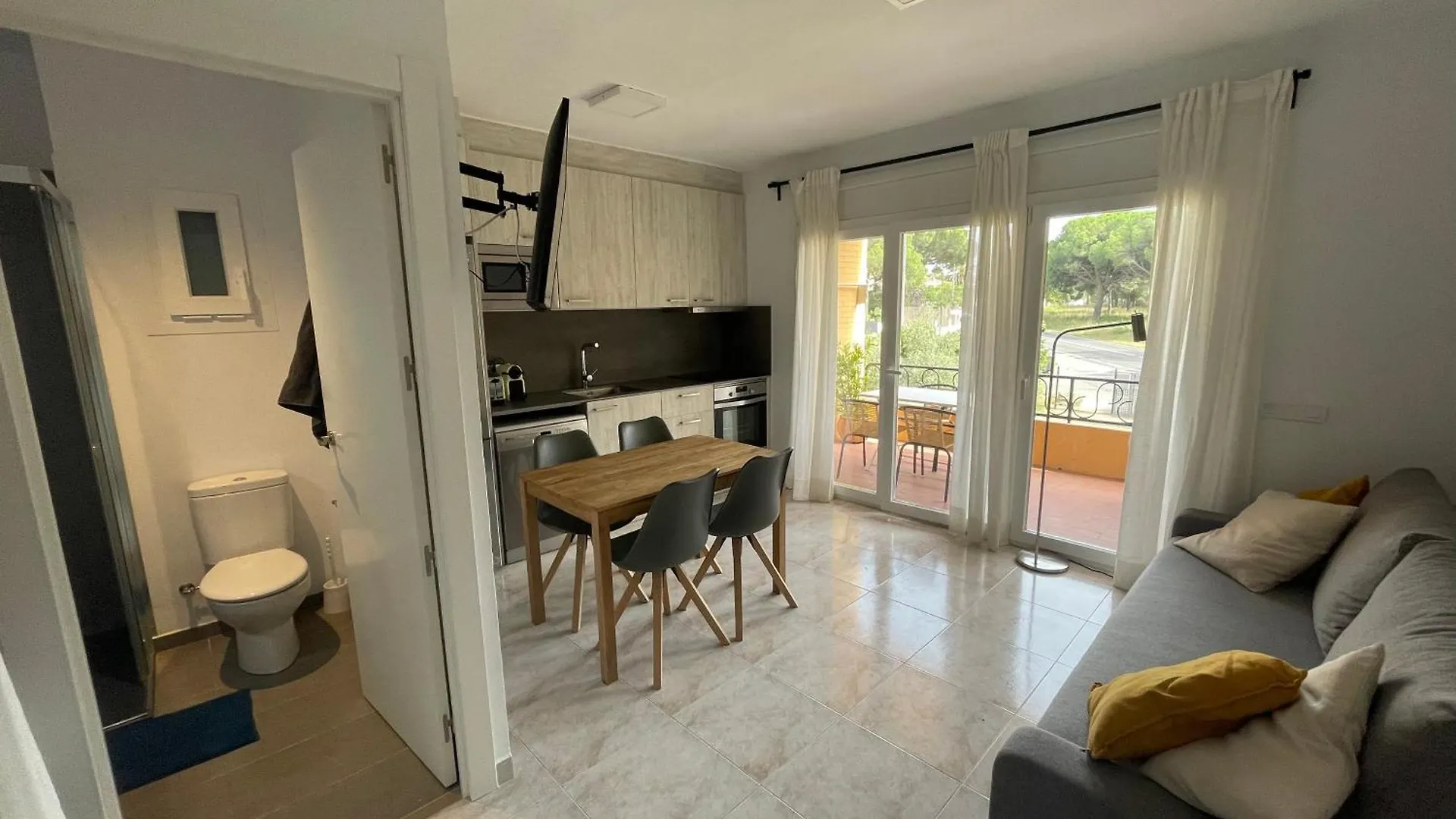 Apartamento Tranquilo A Pocos Minutos Del Mar Bufaganas